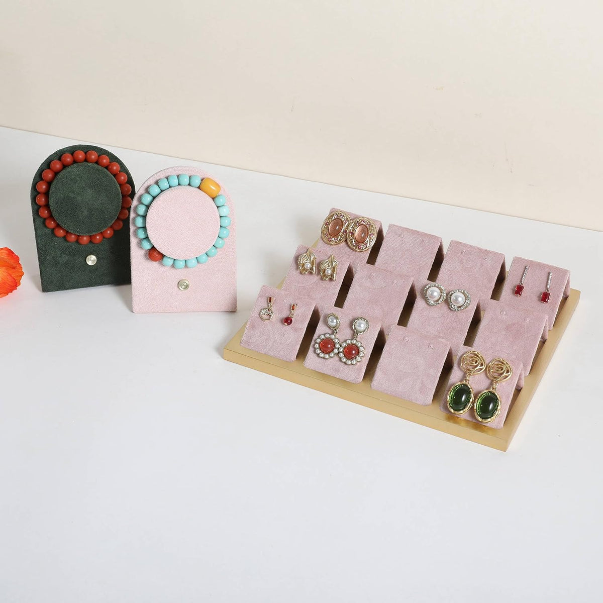 Golden coated earring display stand for selling, velvet stud earring holder for jewelry display, Jewlery earring storage organizer tray, studs holder jewelry organizer【Earring holder-Pink】